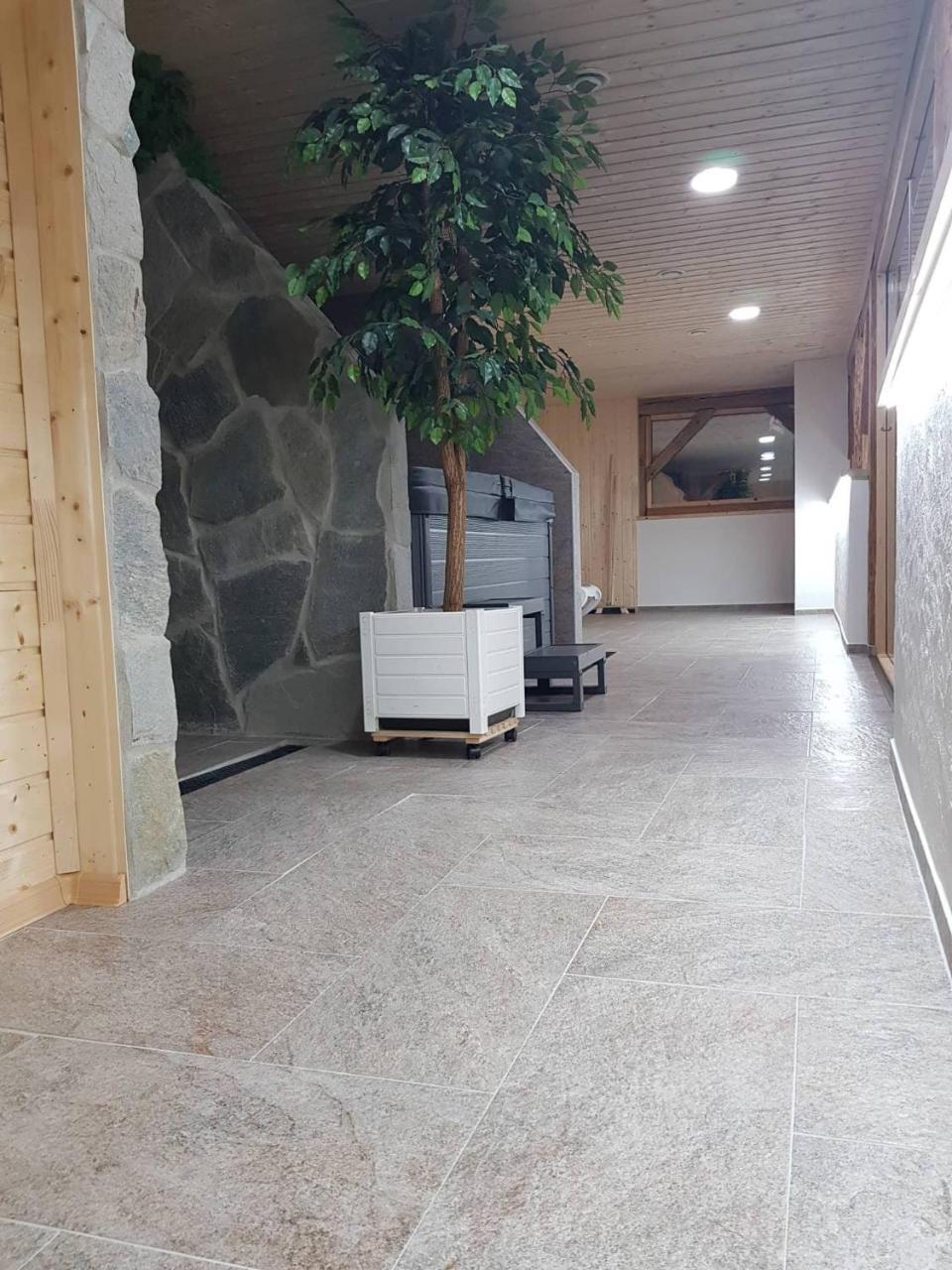 Hotel Statek 3 - Wellness & Spa Hluboká nad Vltavou Exterior foto